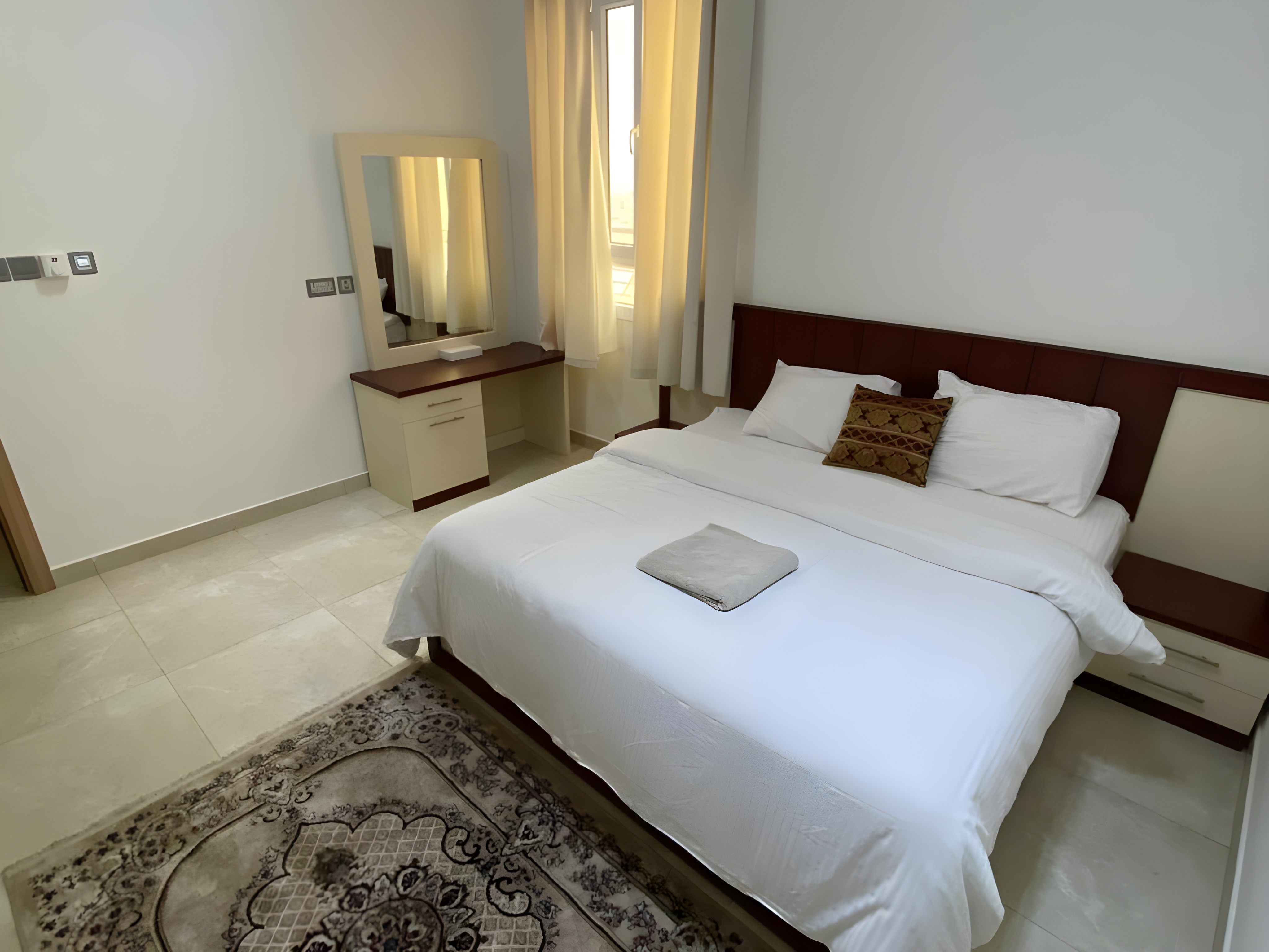 Roza Apartments