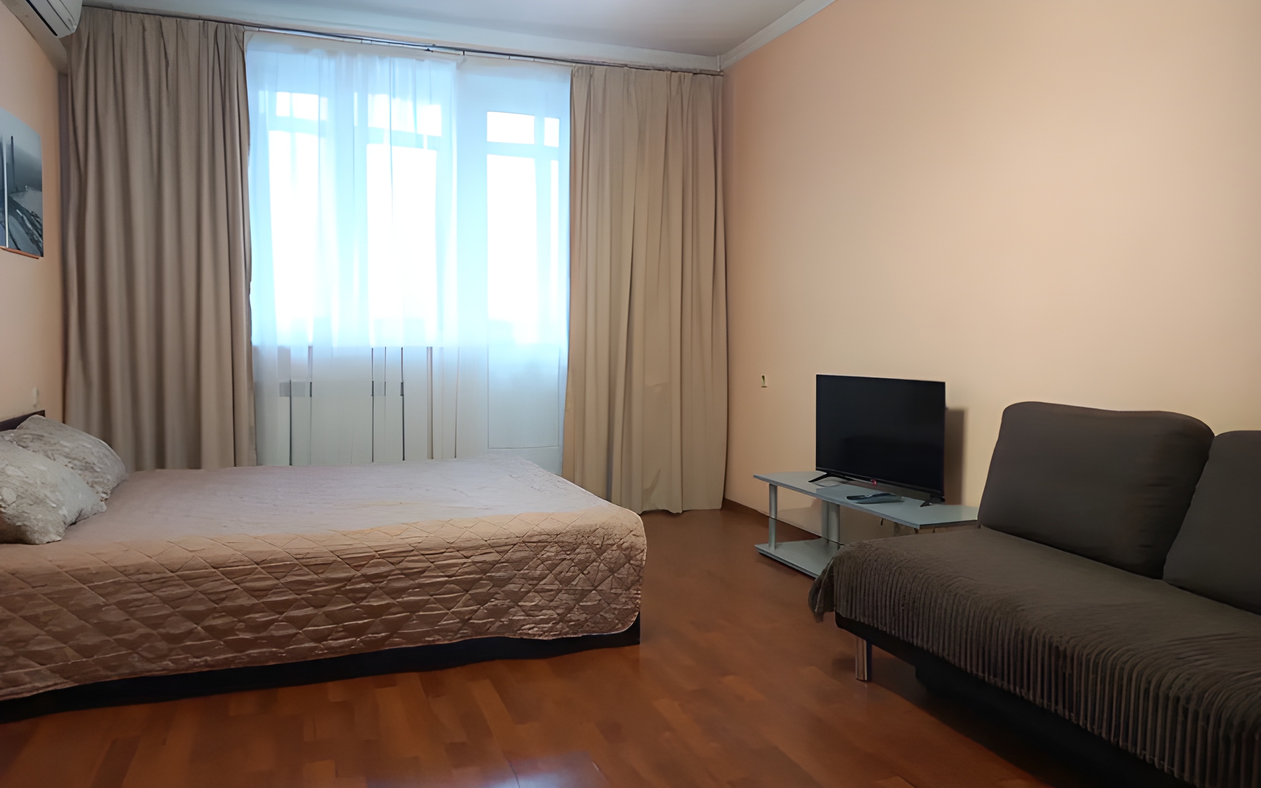 Apartamenty Apart Lux Izumrudnaa